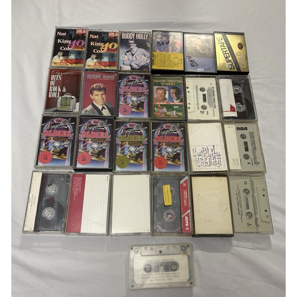 CASSETTE TAPE LOT OLDIES /ELVIS/NAT KING COLE